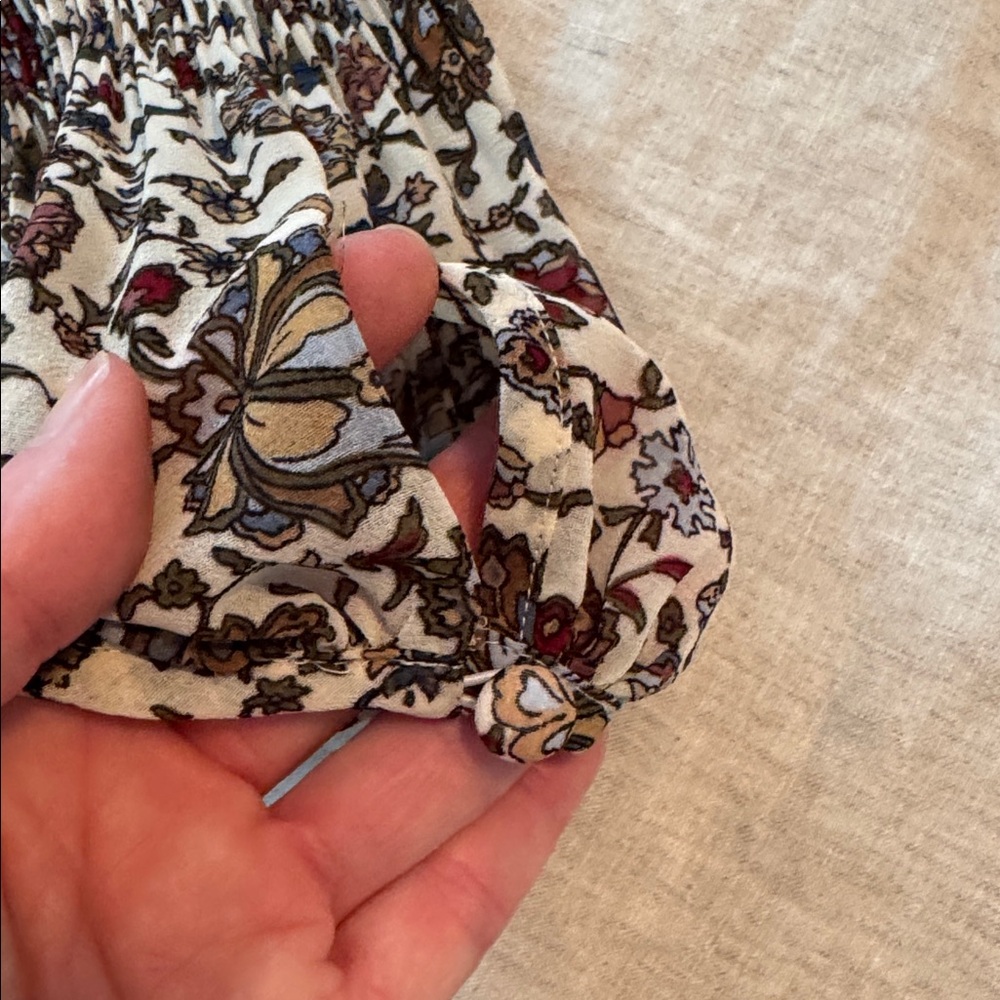 Veronica Beard Black and Brown Flowy Floral Blouse, 4 - Picture 7 of 7